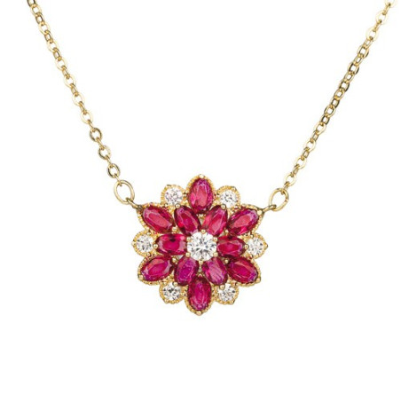 Collier fleur de rubis
