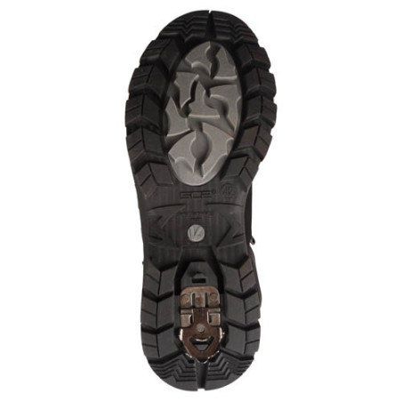 Boots à crampons rétractables