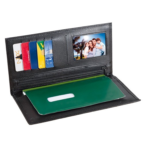 EN CADEAU : Le porte-chéquier Pierre Cardin