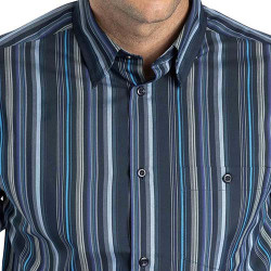 Chemise rayée amincissante