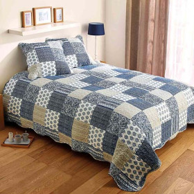 Couvre-lit «ciel & dunes», par l’Homme Moderne.