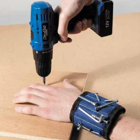 EN CADEAU : LA MANCHETTE AIMANTÉE PORTE-OUTILS