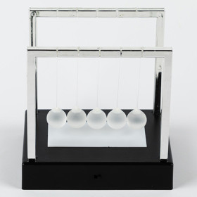 Pendule de Newton lumineux (3)