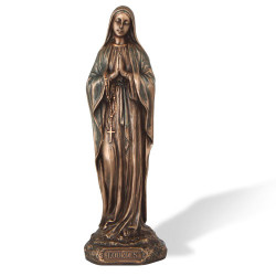 La statuette Notre-Dame de...