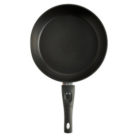 Poêle Thermo-assist (Ø 28 cm), par l’Homme Moderne.