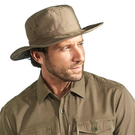 Chapeau travel