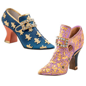 Les deux chaussures royales, par l’Homme Moderne.