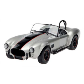 La Shelby Cobra MK2 Silver de 1965, par l’Homme Moderne.