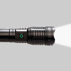 Torche rechargeable 2000 lumens