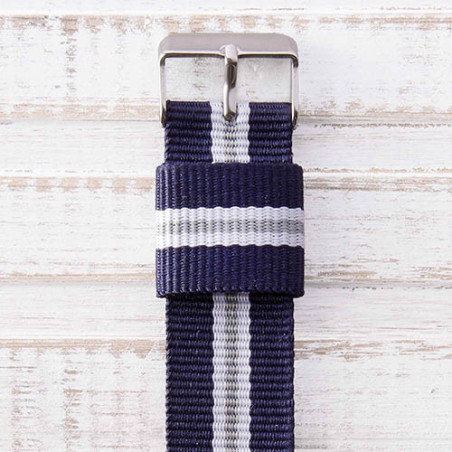 EN CADEAU : La Montre Daniel Hechter