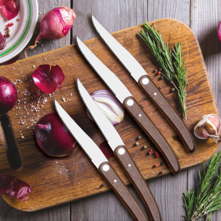 EN CADEAU : Couteaux à Steak - les 4