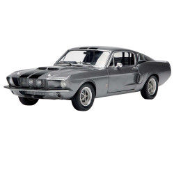 La Shelby GT500 grise de 1967