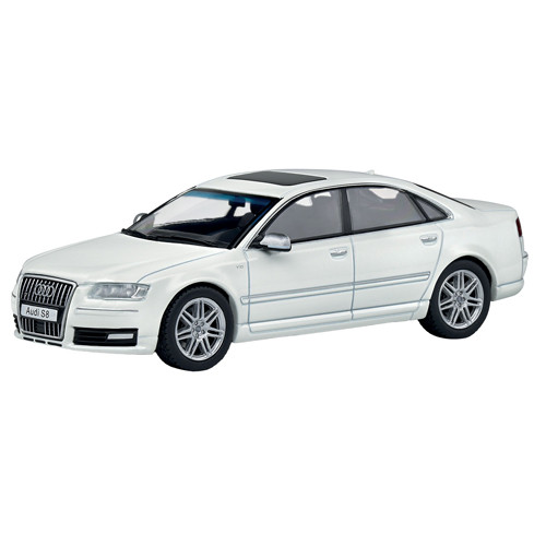 L’Audi S8 blanche de 2010