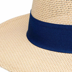 Chapeau style Panama