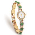 La montre aux pierres de jade