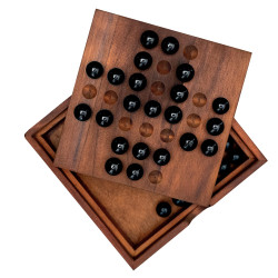 Le solitaire en bois