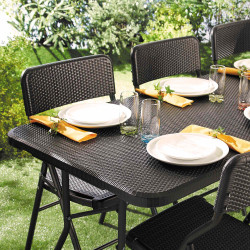 Ensemble de jardin "rotin" (1 table + 4 chaises)