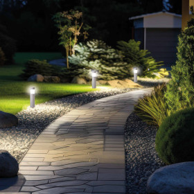 Balises solaires pierre