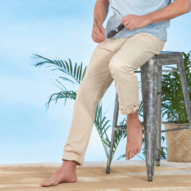 Pantalon "spéciale aisance"