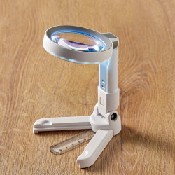 Loupe lumineuse rechargeable