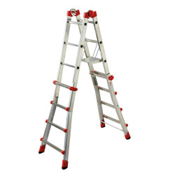 Échelle télescopique multifonction