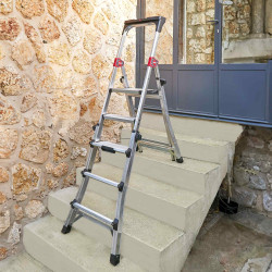 Échelle télescopique multifonction