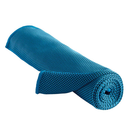 EN CADEAU : La serviette rafraîchissante