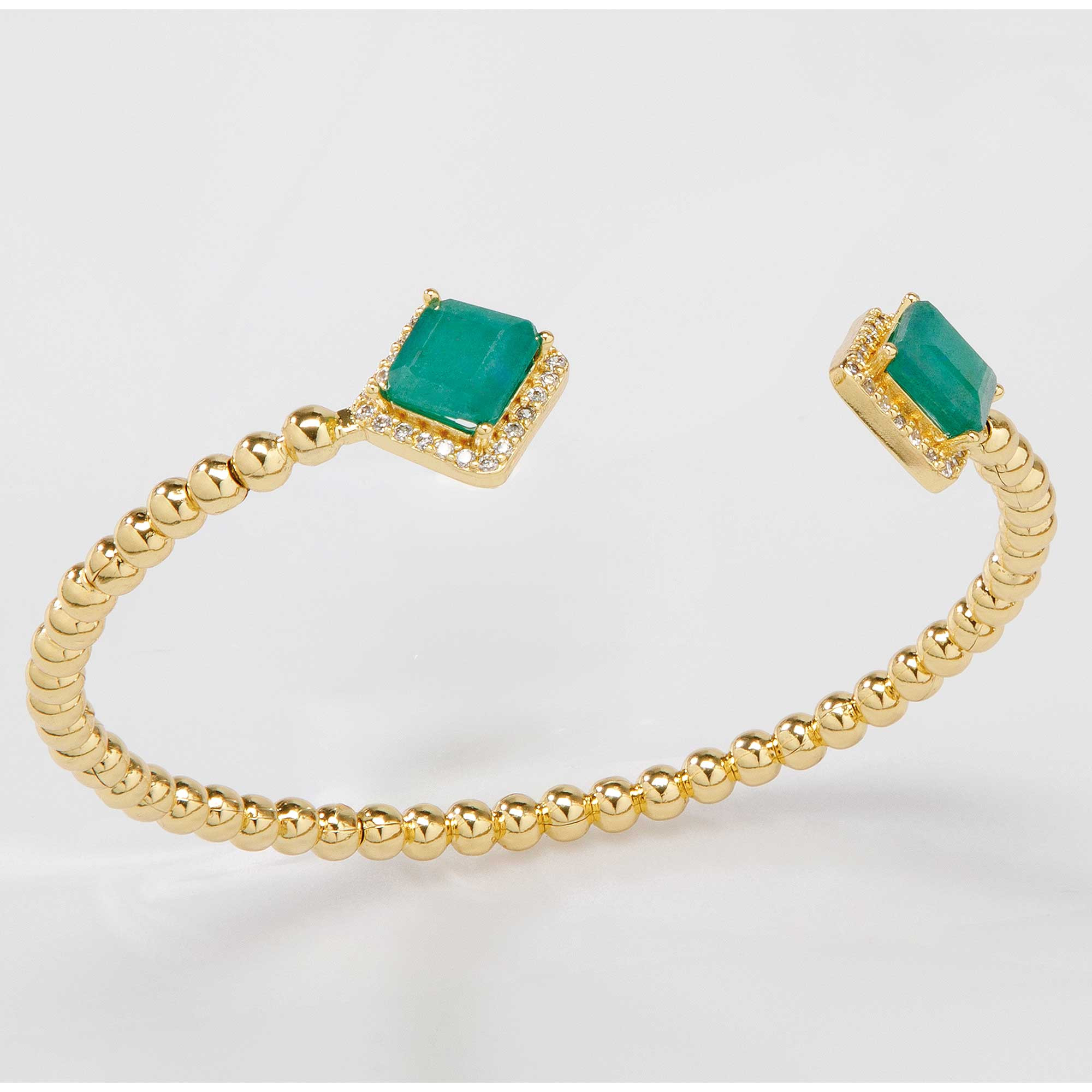 Le bracelet aux émeraudes