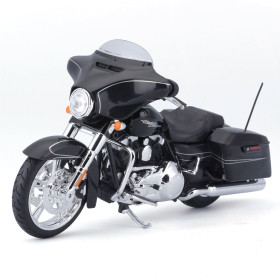 Harley Davidson Street G, par l’Homme Moderne.