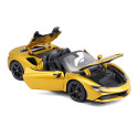 Ferrari SF90 Spider dorée
