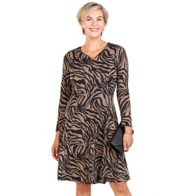 Robe maille tendance, Taille : 38/40, Couleur : Taupe, par l’Homme Moderne.