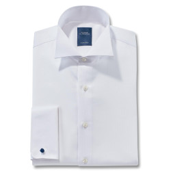 Chemise ajustée col coins cassés