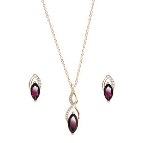 La parure élégance intemporelle, par l’Homme Moderne.