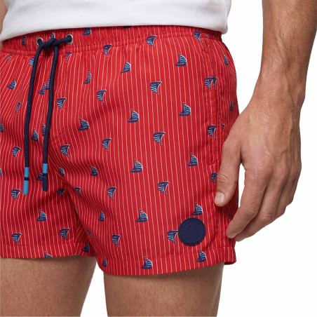 Short de bain rose imprimé bateaux