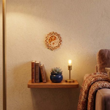 Les décorations en ambre et bois