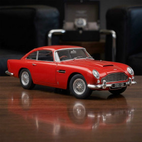L’Aston Martin DB5 de 1964