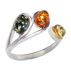 La bague ambre tricolore