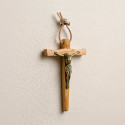 Le crucifix bois d’olivier