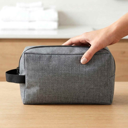 EN CADEAU : La Trousse de toilette