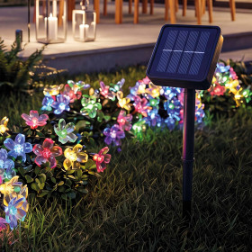Guirlande solaire “ Fleurs de lumière ”