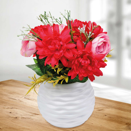 Le bouquet dahlias et renoncule éternels