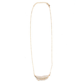 Le collier plume