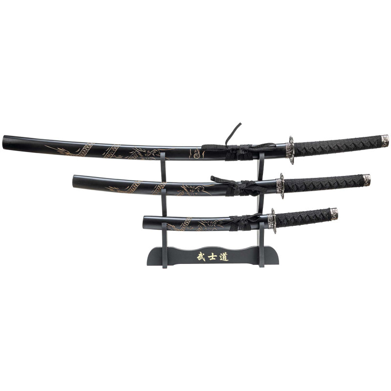 Le trio de katanas