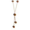 Le collier perles et shamballa
