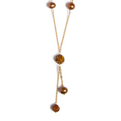 Le collier perles et shamballa