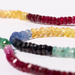 Collier arc-en-ciel de saphirs