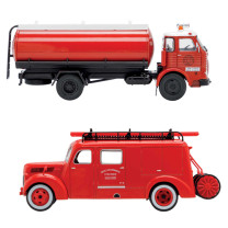 Les deux camions de pompier