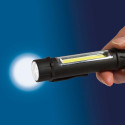 EN CADEAU : La lampe torche aimantée